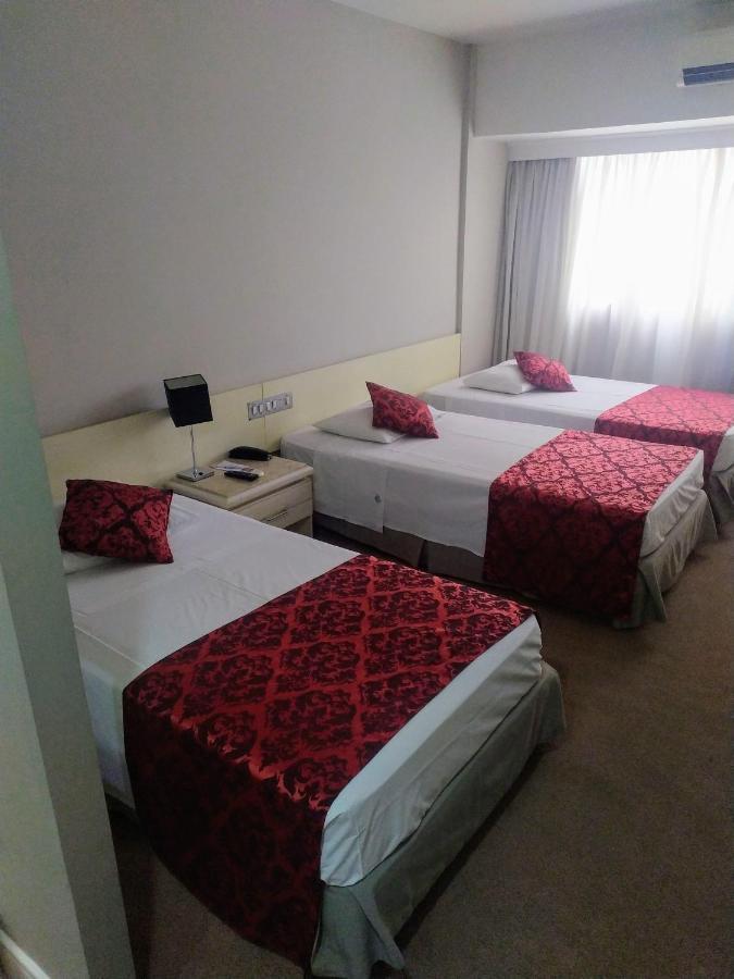 Hotel Victoria Villa Curitiba By Nacional Inn Bagian luar foto