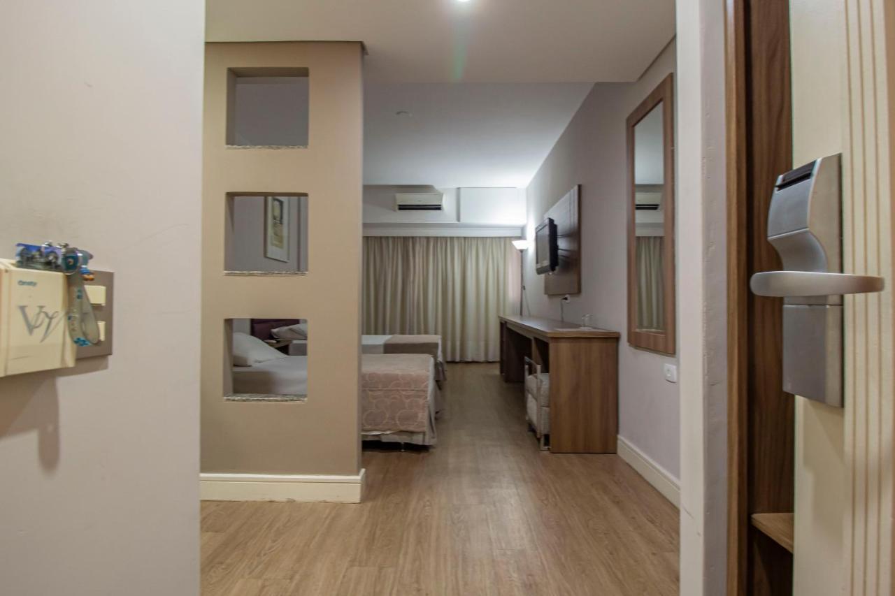 Hotel Victoria Villa Curitiba By Nacional Inn Bagian luar foto