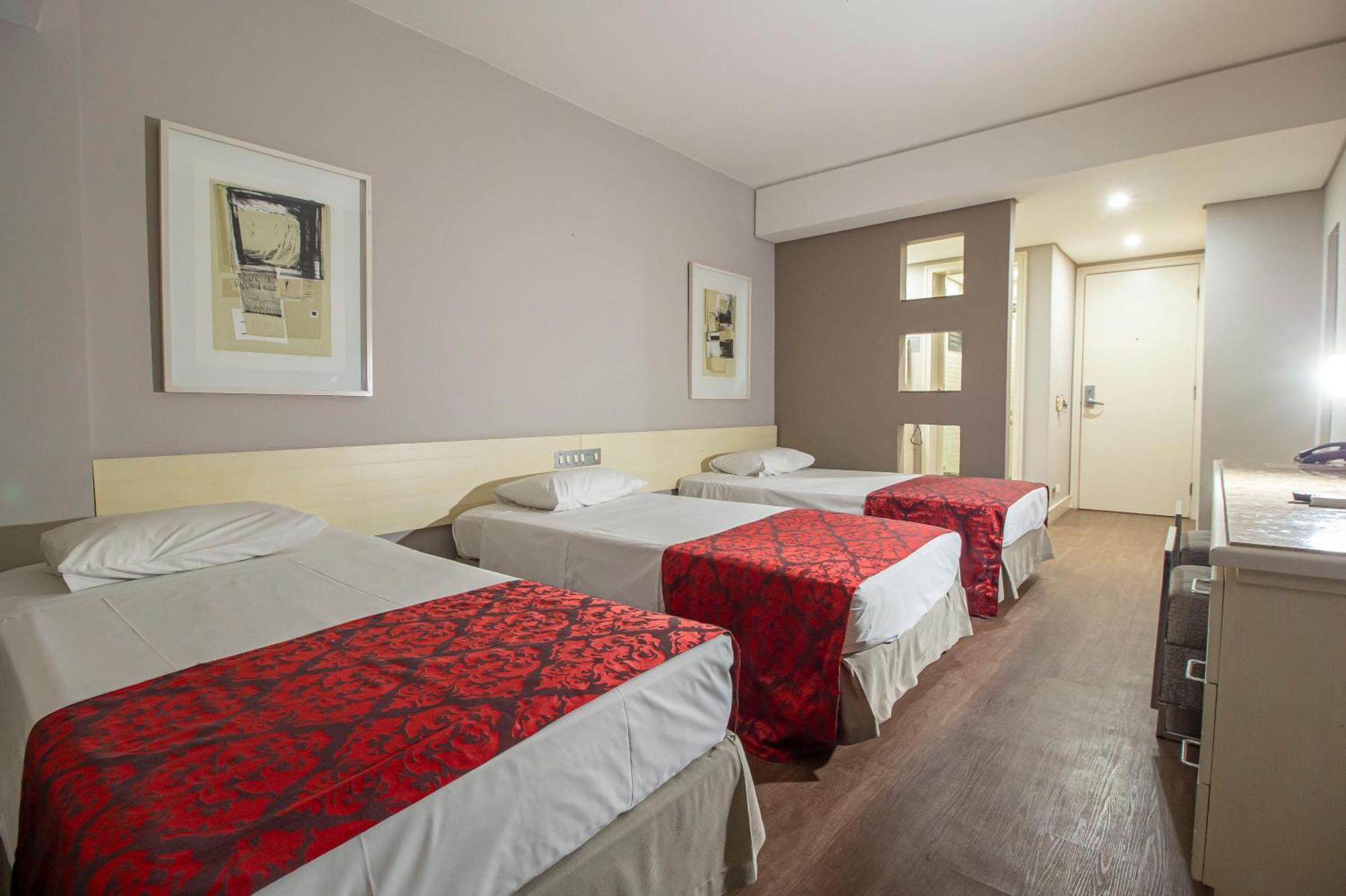 Hotel Victoria Villa Curitiba By Nacional Inn Bagian luar foto